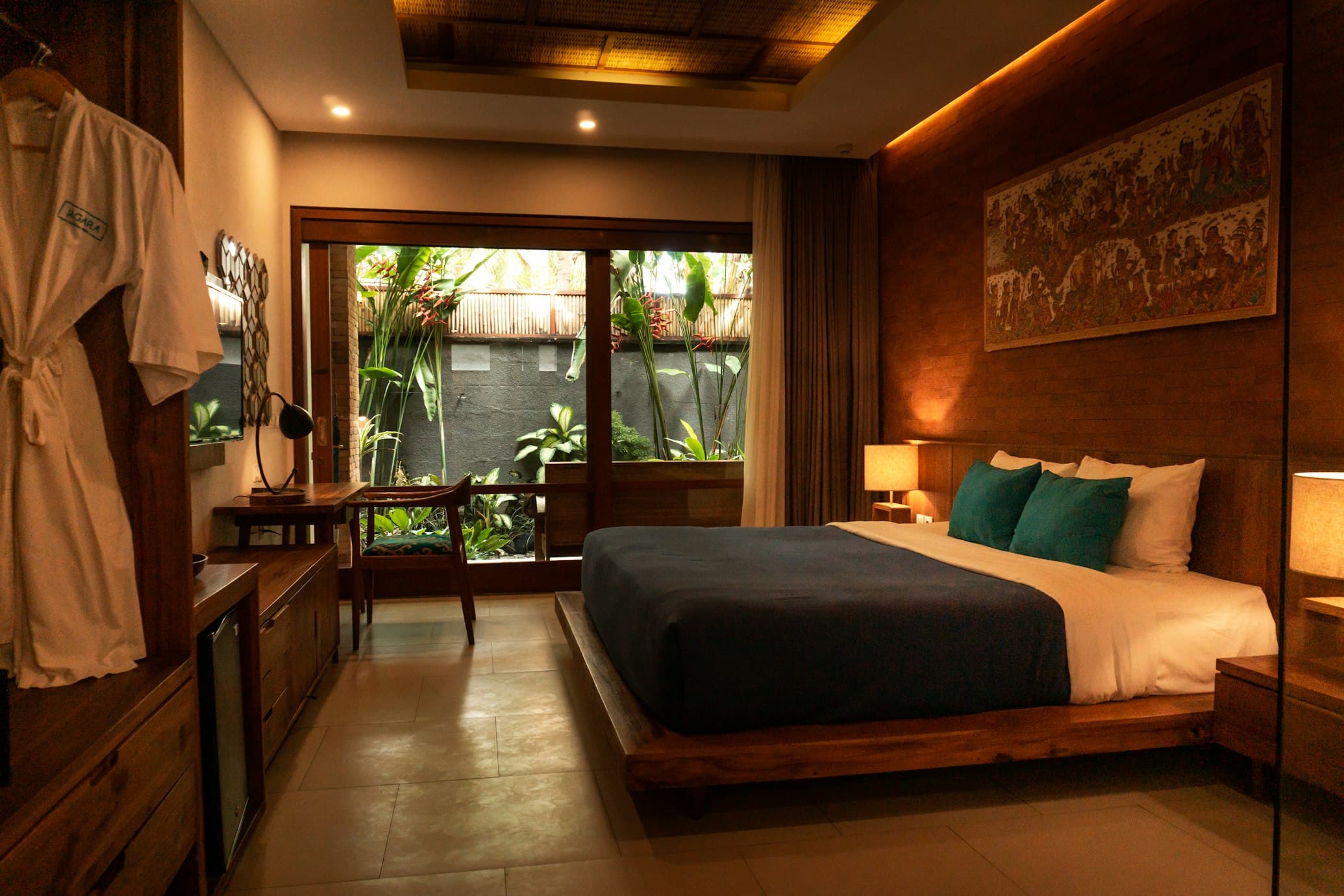 Room gallery image